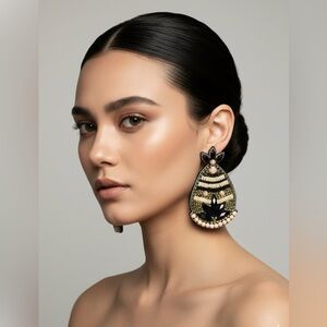 NWT Kay Lee New York Hand-Beaded Statement Earrings